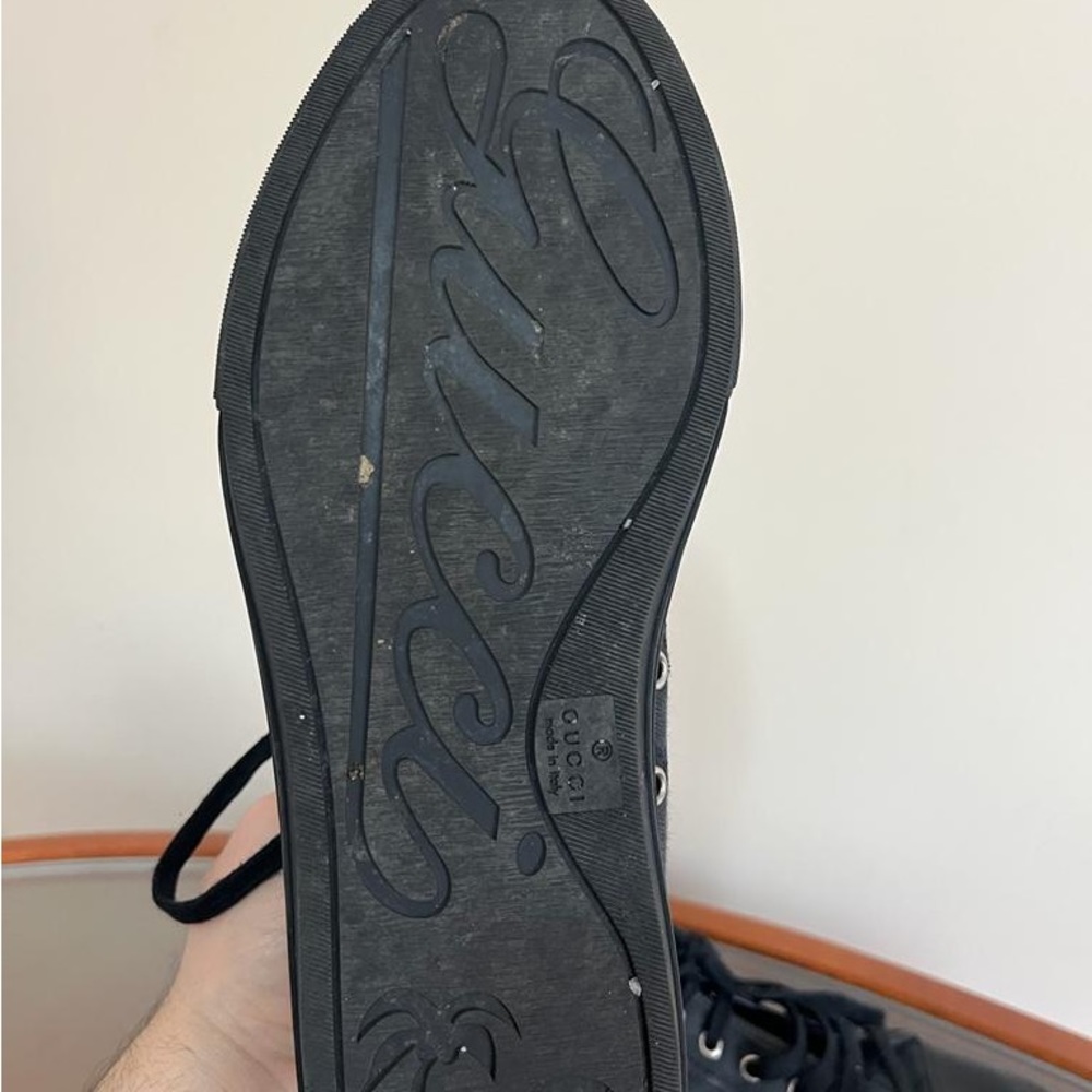 Gucci - Picture 3 of 4